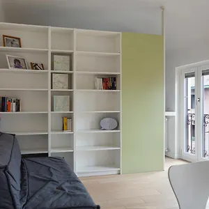 Luce - Your Windows On The Corso Di Porta Vigentina , Milan Italy